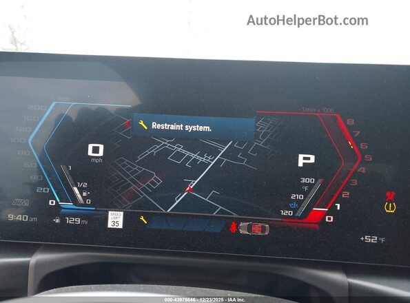 3MF23DM08S8F43717 2025 BMW M2 Серый Вид задних сидений