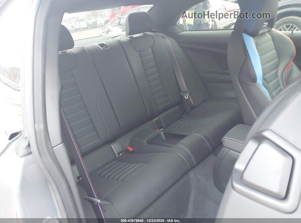 3MF23DM08S8F43717 2025 BMW M2 Серый Вид наклейки с VIN-кодом