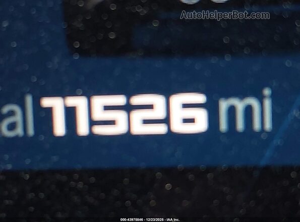3MF23DM08S8F43717 2025 BMW M2 Серый 