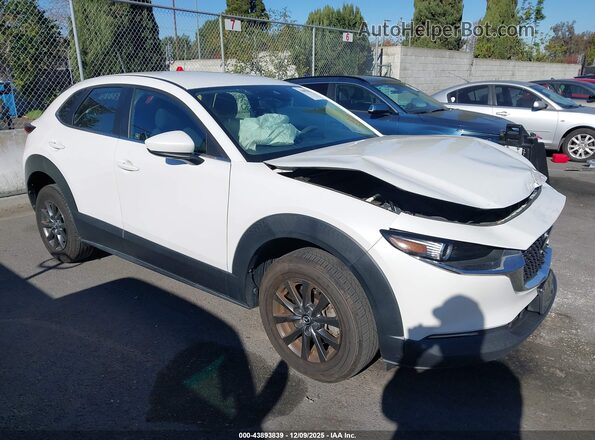 3MVDMABL0LM120464 2020 MAZDA CX-30 White Przód prawy
