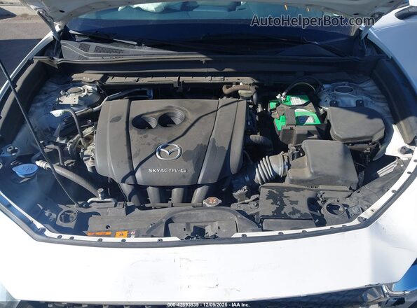3MVDMABL0LM120464 2020 MAZDA CX-30 White Widok z tyłu