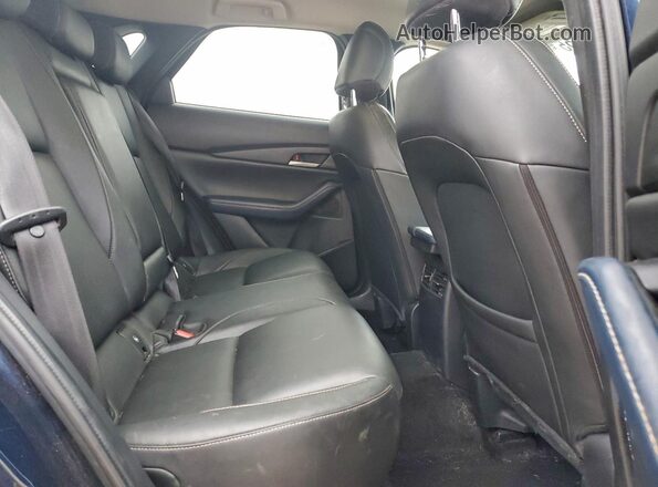 3MVDMACL0LM126036 2020 MAZDA CX-30 Blue Vista interior trasera