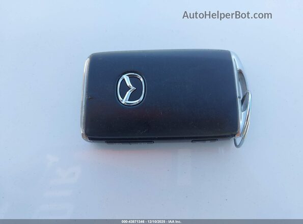 3MVDMACL2LM118777 2020 MAZDA CX-30 Белый Вид панели приборов