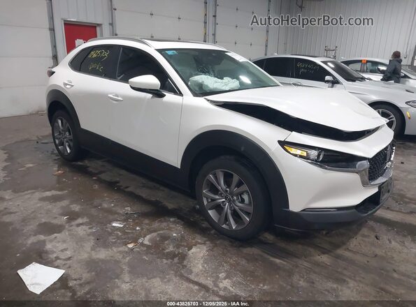 3MVDMBCL3NM416554 2022 MAZDA CX-30 Белый Передняя правая четверть