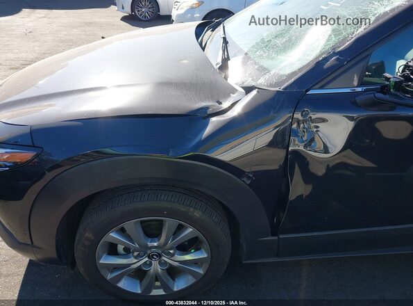 3MVDMBCM8PM582063 2023 MAZDA CX-30 Черный Вид спереди