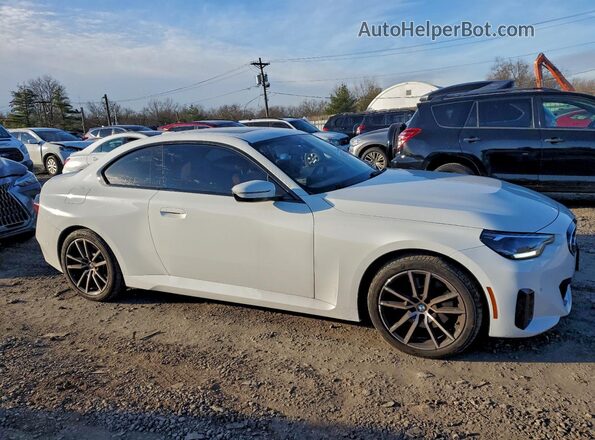 3MW33CM00R8D97645 2024 BMW OTHER Белый Передняя правая четверть