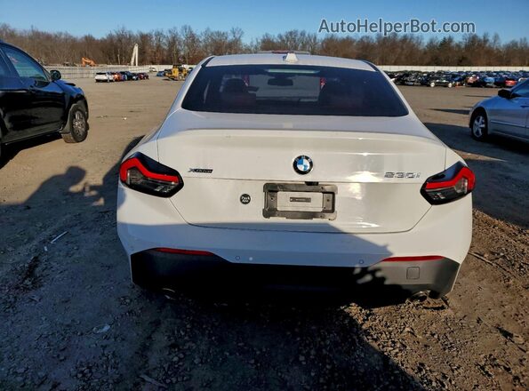 3MW33CM00R8D97645 2024 BMW OTHER Белый Вид сзади