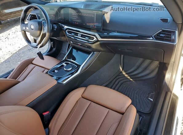 3MW33CM00R8D97645 2024 BMW OTHER Белый Вид панели приборов