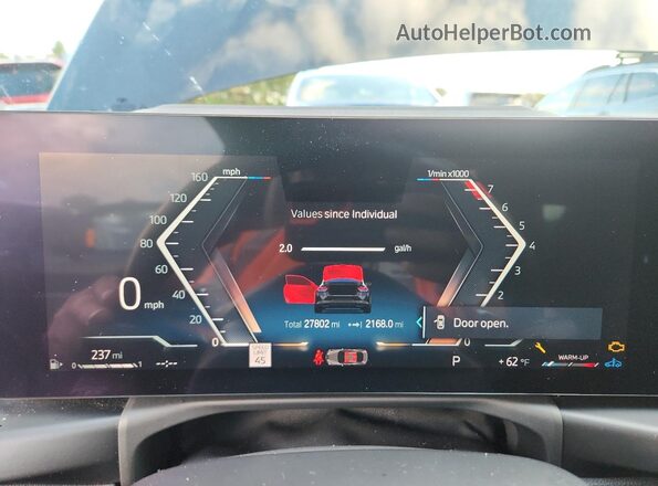 3MW43CM08P8D25836 2023 BMW M2 Черный Вид щитка приборов