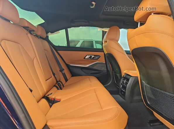 3MW49FF05P8C80349 2023 BMW M3 Синий Вид задних сидений