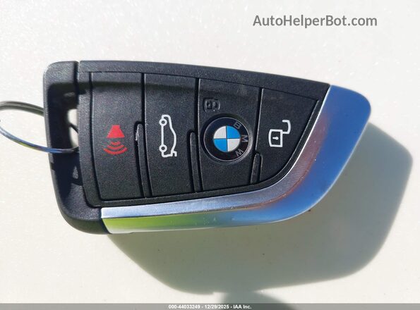 3MW49FS06R8E72145 2024 BMW M3 Black წინა პანელის ხედი