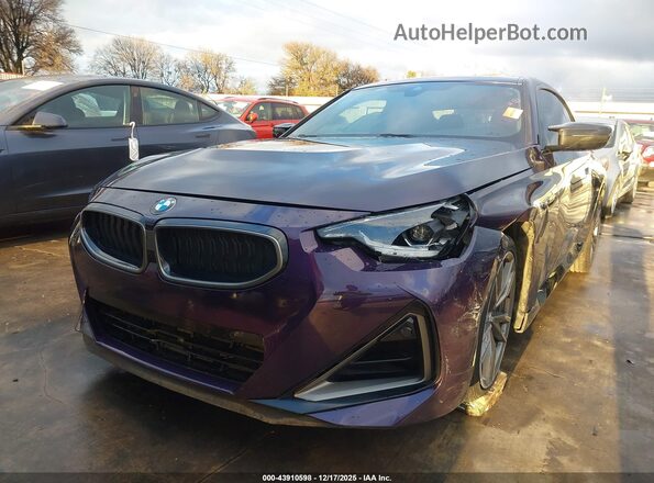 3MW53CM02N8C35731 2022 BMW M2 Фиолетовый 