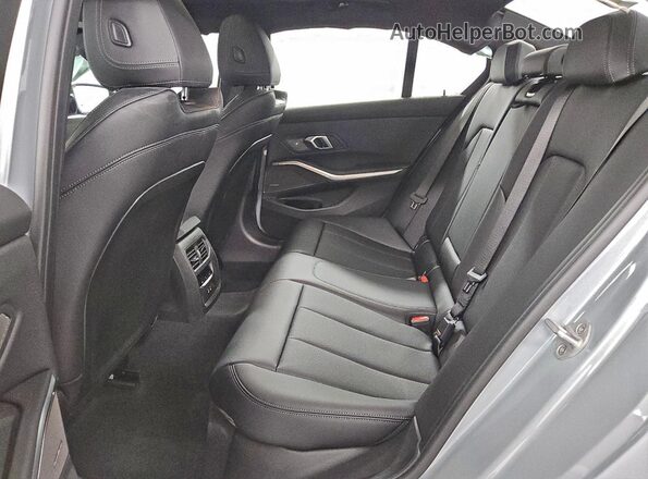 3MW59FT01T8F94213 2026 BMW M3 Gray Widok tylnych siedzeń