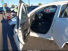 2018 Toyota Yaris Ia   Белый vin: 3MYDLBYV3JY330020