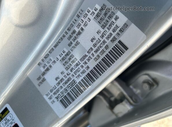 3MYDLBYV8KY509896 2019 TOYOTA YARIS Серебряный Вид задней части салона