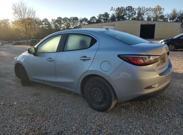 3MYDLBYV9KY505226 2019 TOYOTA YARIS Silver Tył lewy