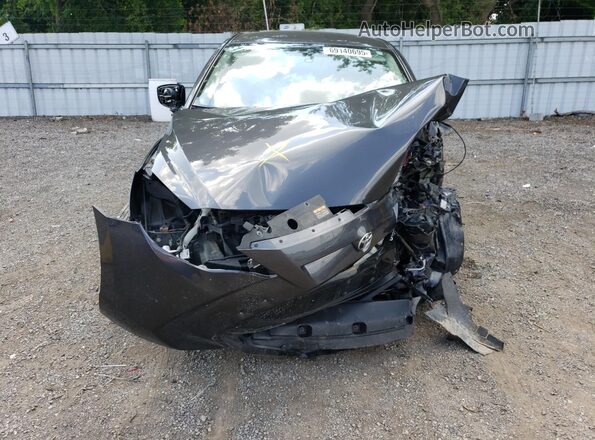 3MYDLBYVXGY106834 2016 TOYOTA YARIS Серый Вид спереди