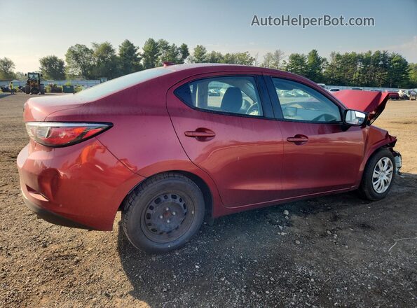3MYDLBYVXKY513352 2019 TOYOTA YARIS Красный Задняя правая четверть
