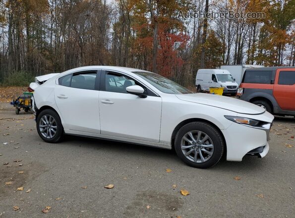 3MZBPAAM6PM372149 2023 MAZDA 3 Белый Передняя правая четверть