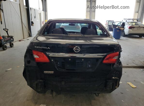 3N1AB7AP4JY325330 2018 NISSAN SENTRA Черный Вид сзади