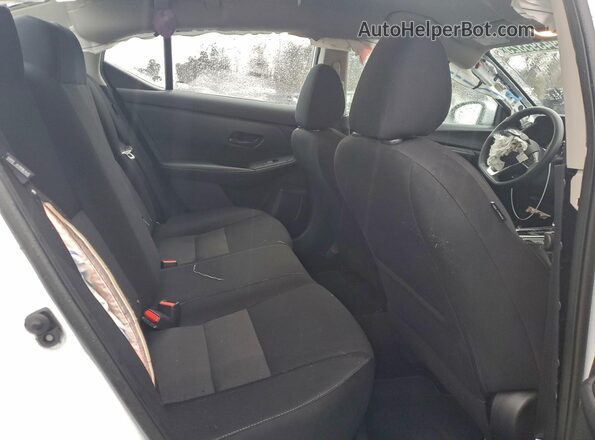 3N1AB8CV9RY296310 2024 NISSAN SENTRA Белый Вид задних сидений