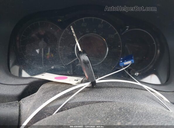 3N1CE2CP0KL354693 2019 NISSAN VERSA NOTE Silver Առջևի վահանակի տեսք