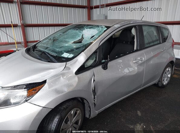 3N1CE2CP4KL359136 2019 NISSAN VERSA NOTE Silver Widok z przodu
