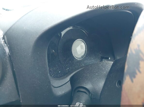 3N1CE2CP5KL359405 2019 NISSAN VERSA NOTE Red Rear seats view