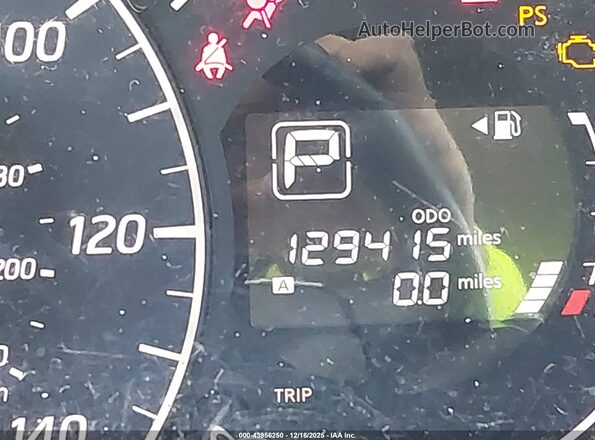 3N1CE2CPXKL359903 2019 NISSAN VERSA NOTE Серебряный 