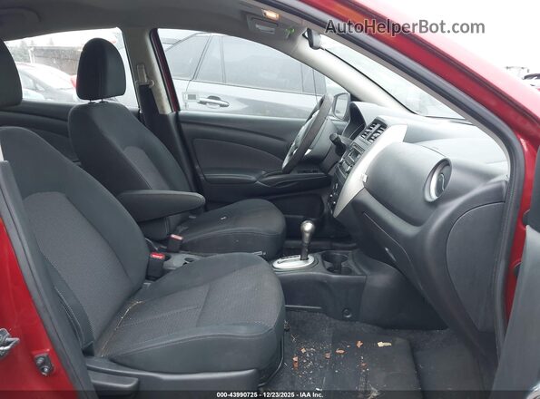 3N1CN7AP2GL835097 2016 NISSAN VERSA Красный Вид салона спереди