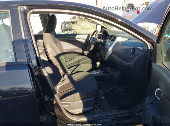 3N1CN7AP8GL895420 2016 NISSAN VERSA Black Вид салону спереду