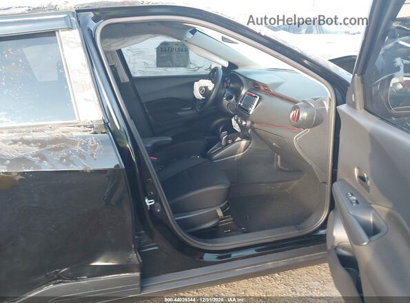 3N1CP5BV0SL477728 2025 NISSAN KICKS PLAY Черный Вид салона спереди