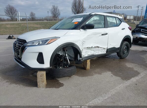 3N1CP5BV2SL486155 2025 NISSAN KICKS PLAY White Առջևի ձախ երեք քառորդ տեսարան