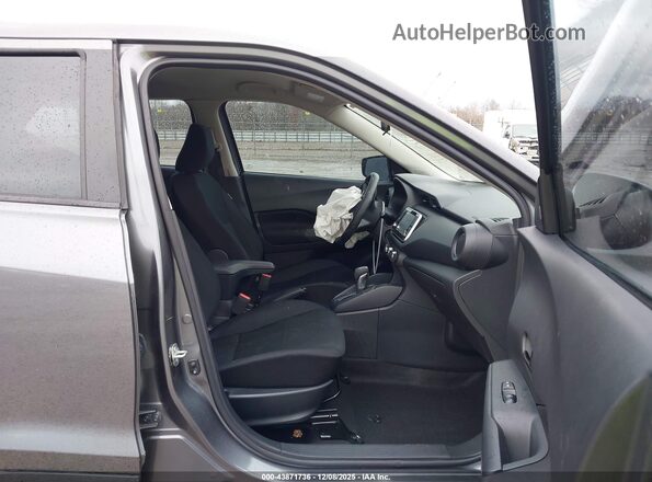 3N1CP5BV4SL475920 2025 NISSAN KICKS PLAY Серый Вид салона спереди
