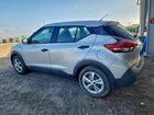 2020 Nissan Kicks S Серебряный vin: 3N1CP5BV5LL543529