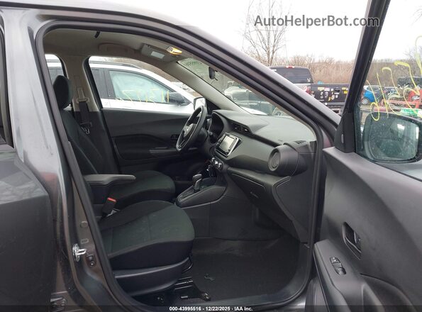 3N1CP5BV8SL477380 2025 NISSAN KICKS PLAY Серый Вид салона спереди