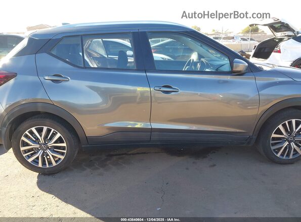 3N1CP5CV2PL507527 2023 NISSAN KICKS Silver Rear interior view