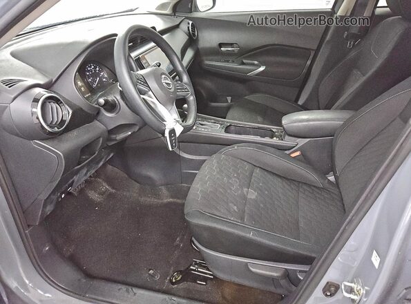 3N1CP5CV7PL551846 2023 NISSAN KICKS Gray Vista interior delantera