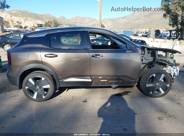 3N8AP6DA2SL312868 2025 NISSAN KICKS Brown Widok wnętrza 360 stopni