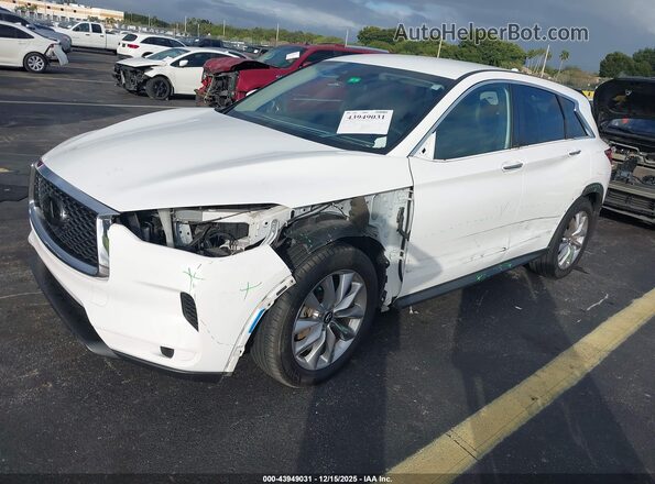 3PCAJ5AA4MF114497 2021 INFINITI QX50 White Vista tres cuartos delantera izquierda