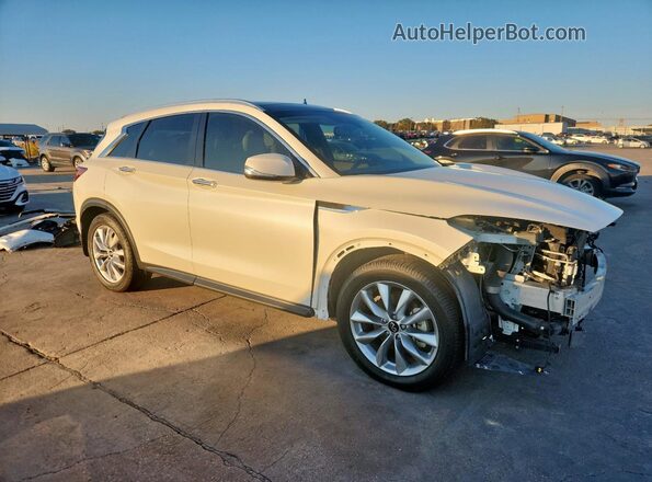 3PCAJ5BAXNF110681 2022 INFINITI QX50 White Front right