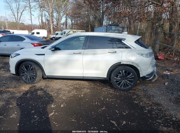 3PCAJ5BB1NF108200 2022 INFINITI QX50 White Vista interior de 360 grados