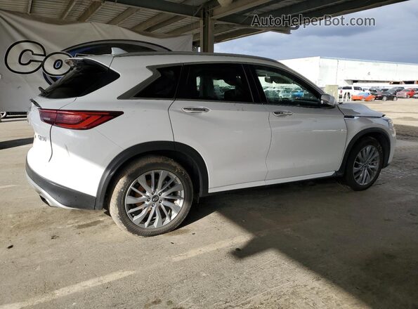 3PCAJ5BB1RF105769 2024 INFINITI QX50 White Tył prawy
