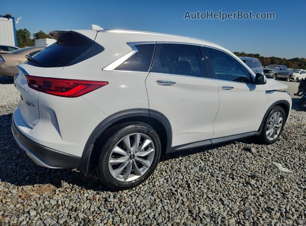 3PCAJ5CA7MF122882 2021 INFINITI QX50 Белый Задняя правая четверть