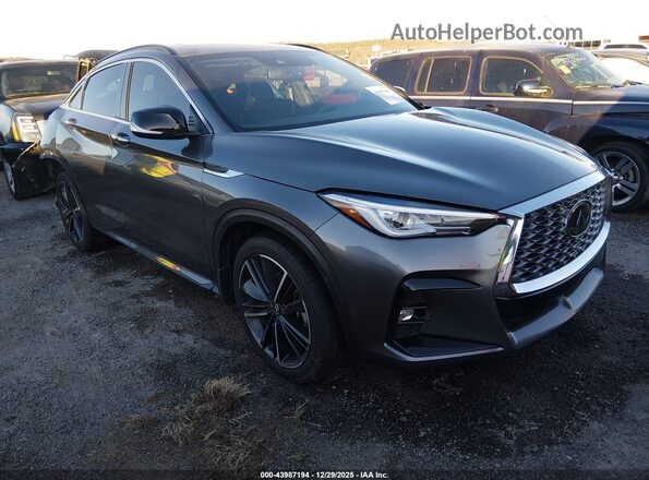 3PCAJ5J31NF110930 2022 INFINITI QX55 Серый Передняя правая четверть