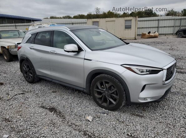 3PCAJ5M39KF122976 2019 INFINITI QX50 Серебряный Передняя правая четверть
