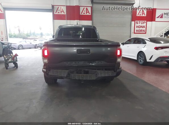 3TMBZ5DN3MM029657 2021 TOYOTA TACOMA Gray 