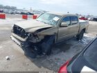 2017 Toyota Tacoma Sr5 V6 Beige vin: 3TMCZ5AN0HM099860