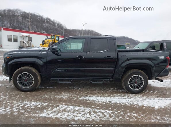3TMLB5JN2RM068132 2024 TOYOTA TACOMA Black Widok wnętrza 360 stopni