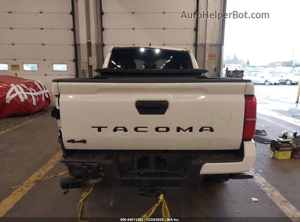 3TMLB5JN9RM079824 2024 TOYOTA TACOMA White 